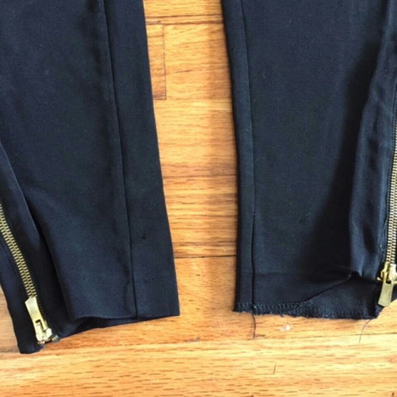 H&M Black Zipper Pants - Picture 6 of 6